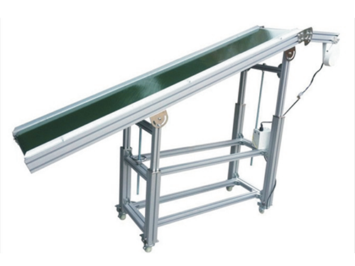斜坡输送机